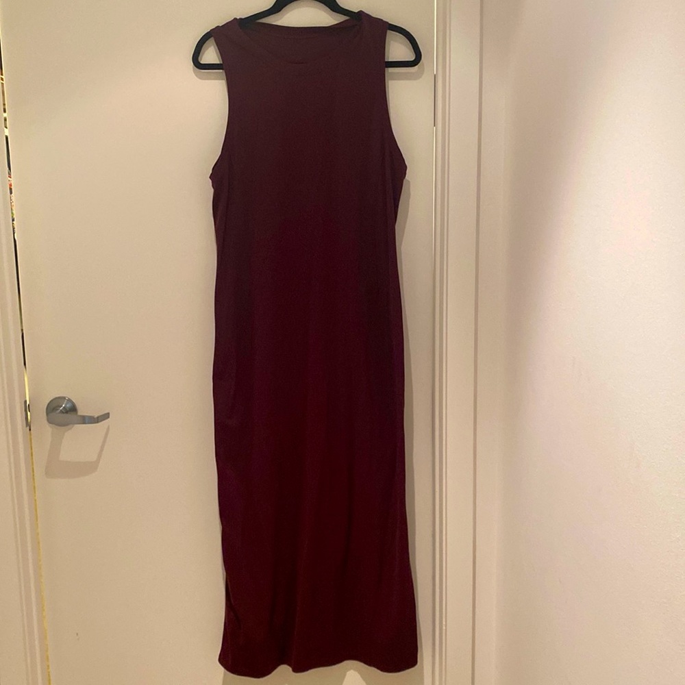 Lululemon long form fitting dress